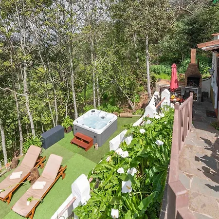 Unique Cave House With Jacuzzi In Σπίτι διακοπών *